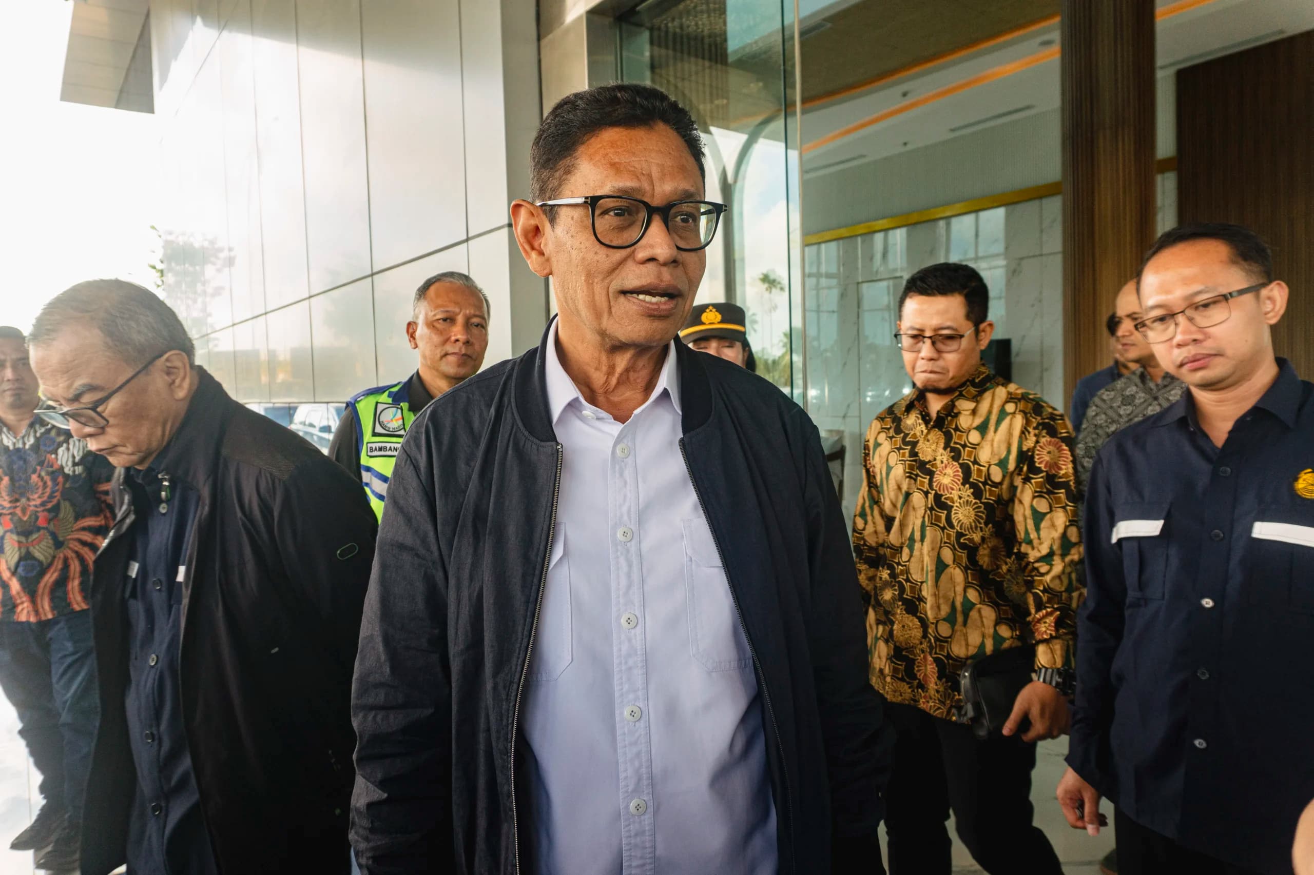 ESDM Sinkronkan Izin Tambang dengan Danantara, Apa Dampaknya bagi Ekspor? ESDM Sinkronkan Izin Tambang dengan Danantara, Apa Dampaknya bagi Ekspor?