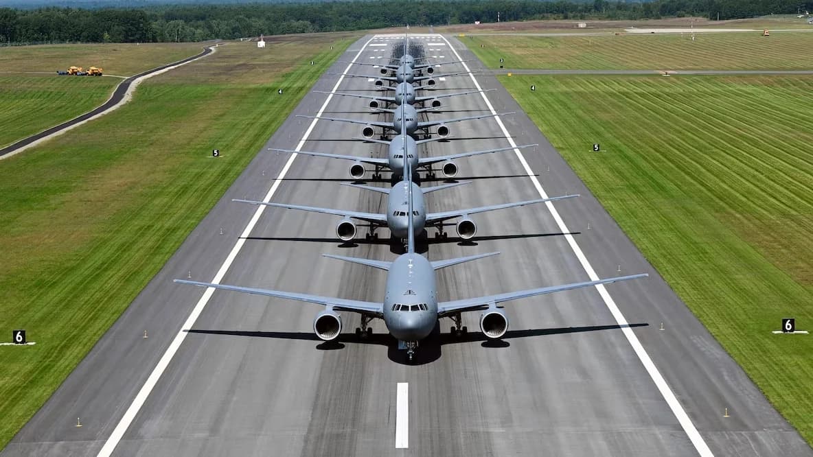 Deretan Pesawat Militer Amerika Serikat. (Sumber: AF.Mil) Deretan Pesawat Militer Amerika Serikat. (Sumber: AF.Mil)
