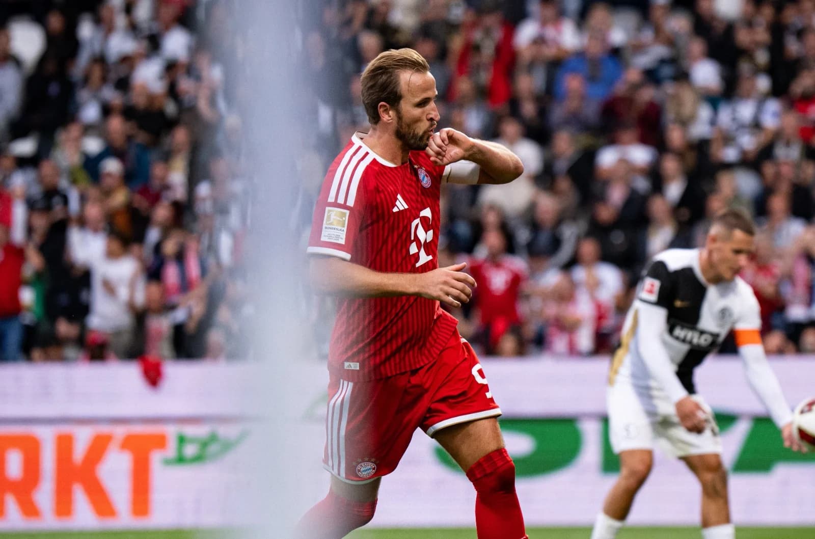Pemain Bayern Munchen Harry Kane. Pemain Bayern Munchen Harry Kane.