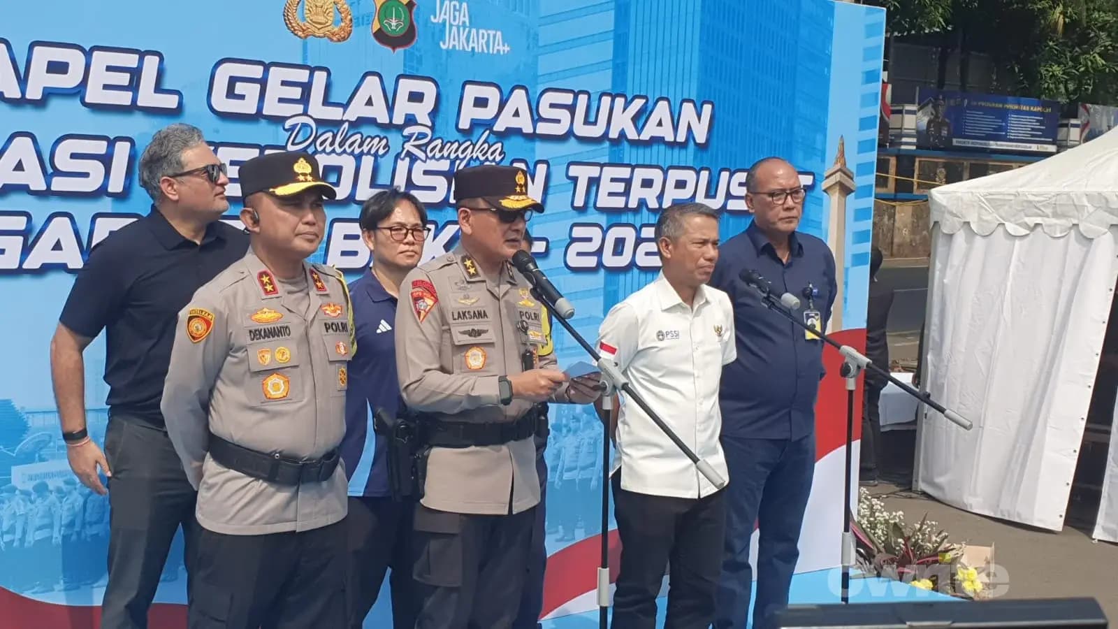 Wakil Asisten Utama Kapolri Bidang Operasi (Waastamaops) Kapolri Irjen Pol Laksana Wakil Asisten Utama Kapolri Bidang Operasi (Waastamaops) Kapolri Irjen Pol Laksana