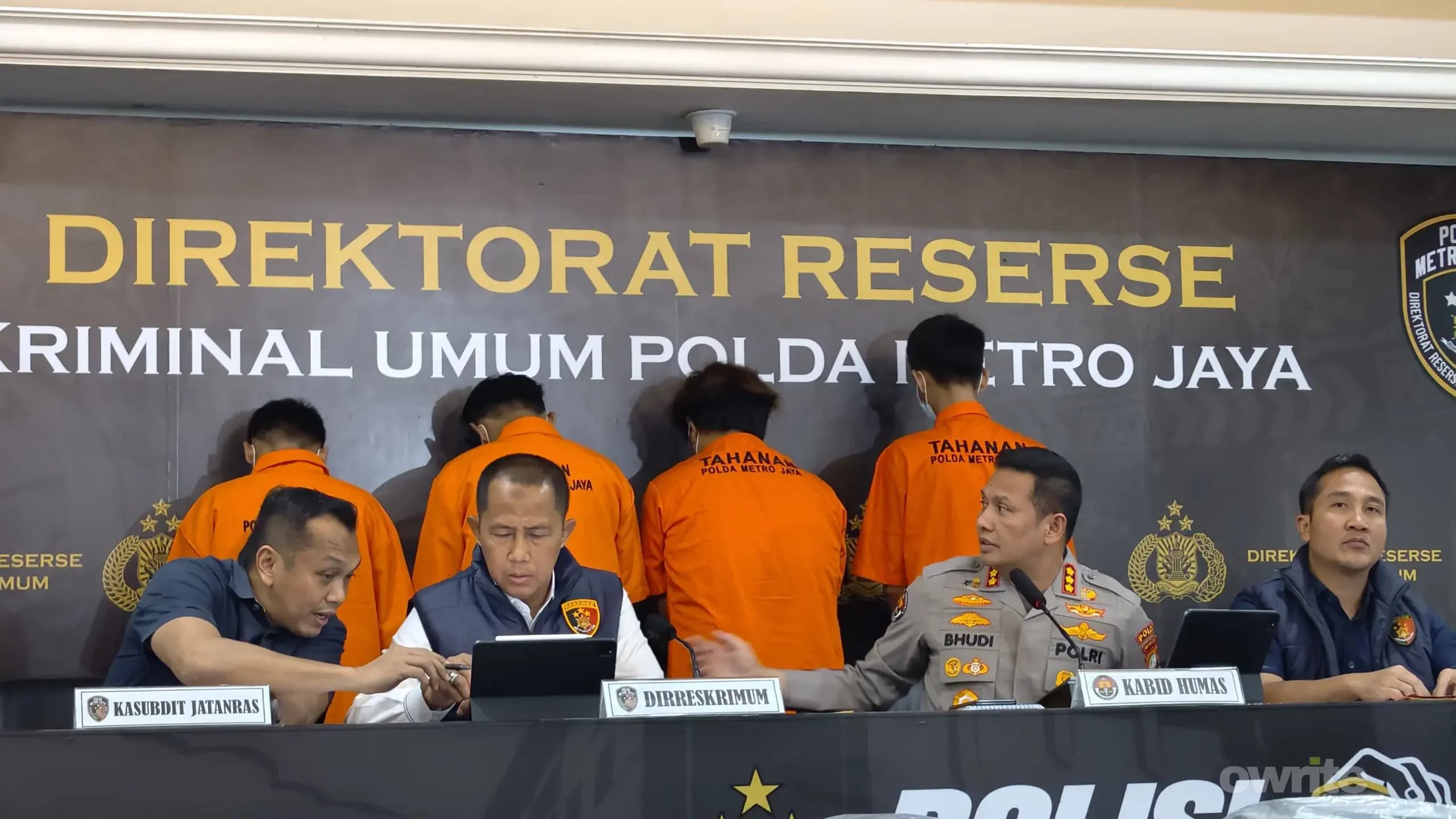 Dirreskrimum Polda Metro Jaya Kombes Imron Ermawan. (Sumber: Owrite/Rahmat Baihaqi) Dirreskrimum Polda Metro Jaya Kombes Imron Ermawan. (Sumber: Owrite/Rahmat Baihaqi)