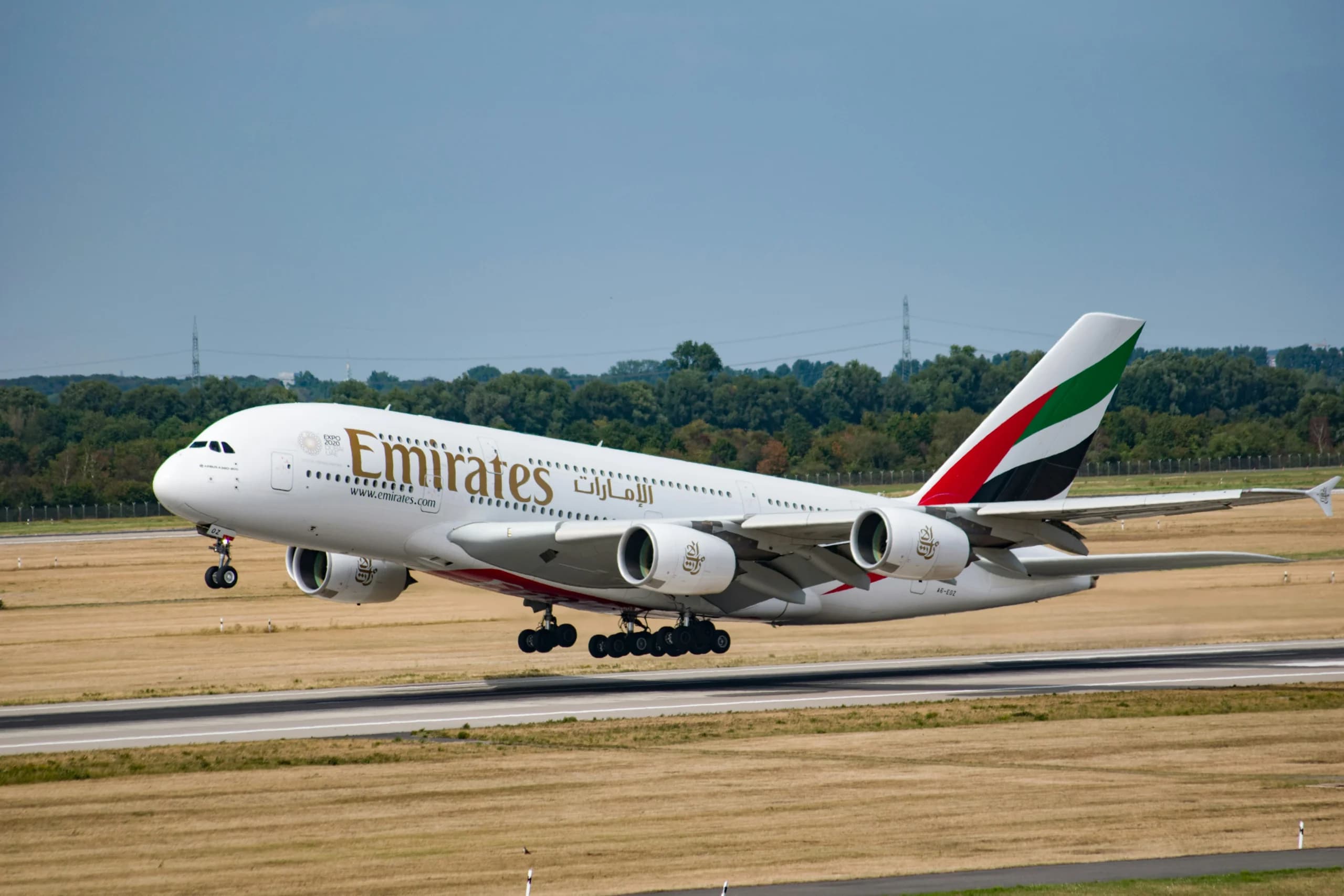 Maskapai Emirates. (Sumber: Unsplash/Tim Dennert) Maskapai Emirates. (Sumber: Unsplash/Tim Dennert)